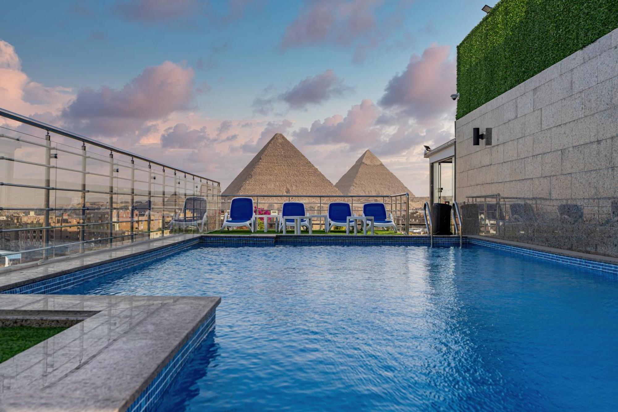 Pyramids Plateau Hotel Kafret el-Gabal Eksteriør billede