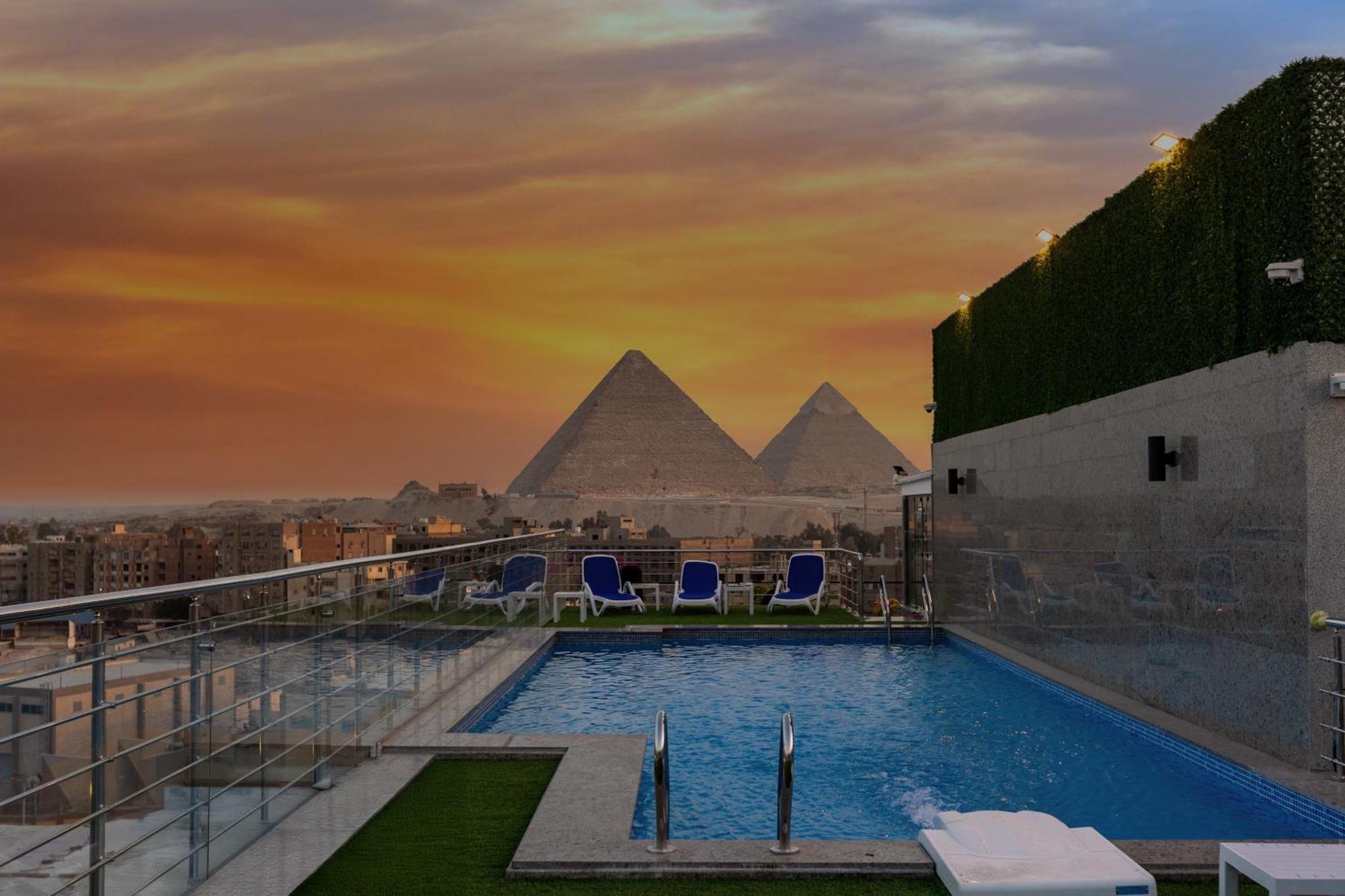 Pyramids Plateau Hotel Kafret el-Gabal Eksteriør billede